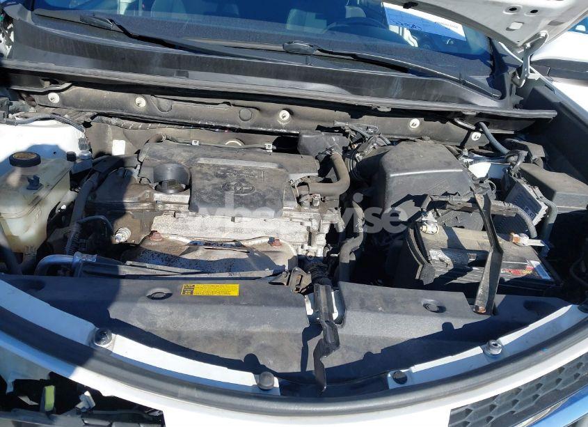 Photo 10 of 2015 Toyota Rav4 XLE (VIN 2T3RFREVXFW345006)