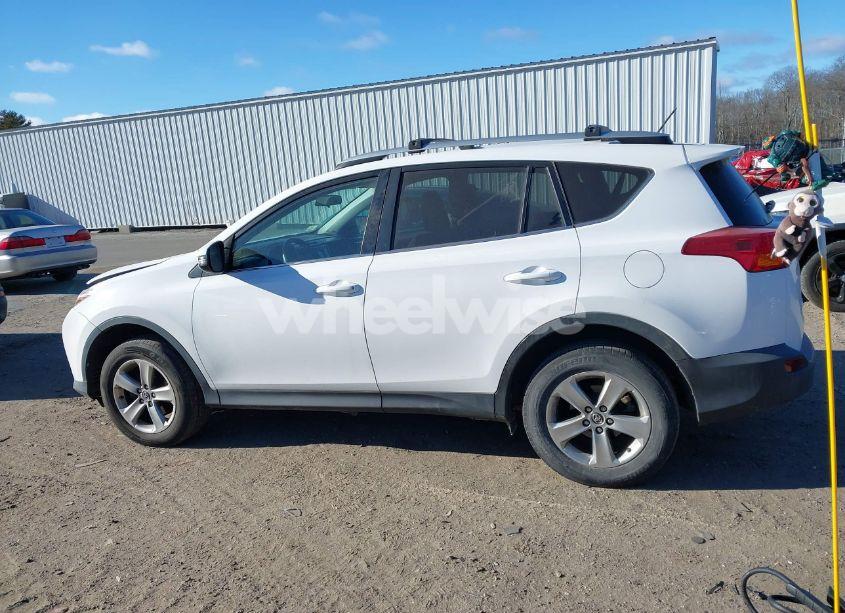 Photo 14 of 2015 Toyota Rav4 XLE (VIN 2T3RFREVXFW345006)