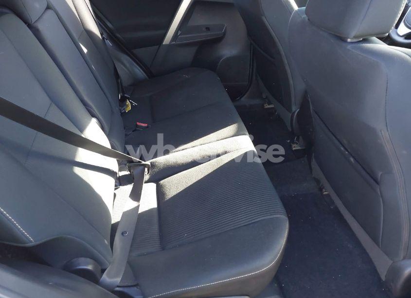 Photo 8 of 2015 Toyota Rav4 XLE (VIN 2T3RFREVXFW345006)