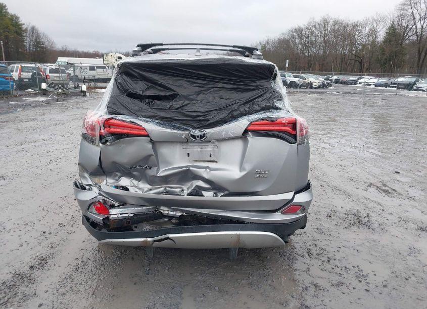 Photo 16 of 2016 Toyota Rav4 XLE (VIN 2T3RFREVXGW445558)