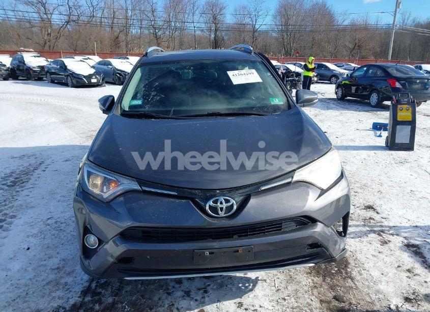 Photo 12 of 2016 Toyota Rav4 XLE (VIN 2T3RFREVXGW466717)
