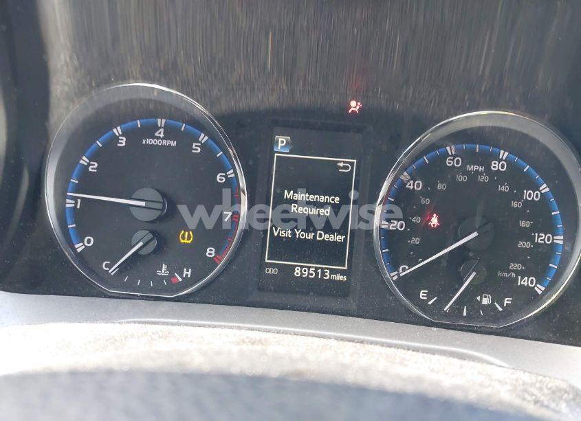 Photo 7 of 2016 Toyota Rav4 XLE (VIN 2T3RFREVXGW466717)