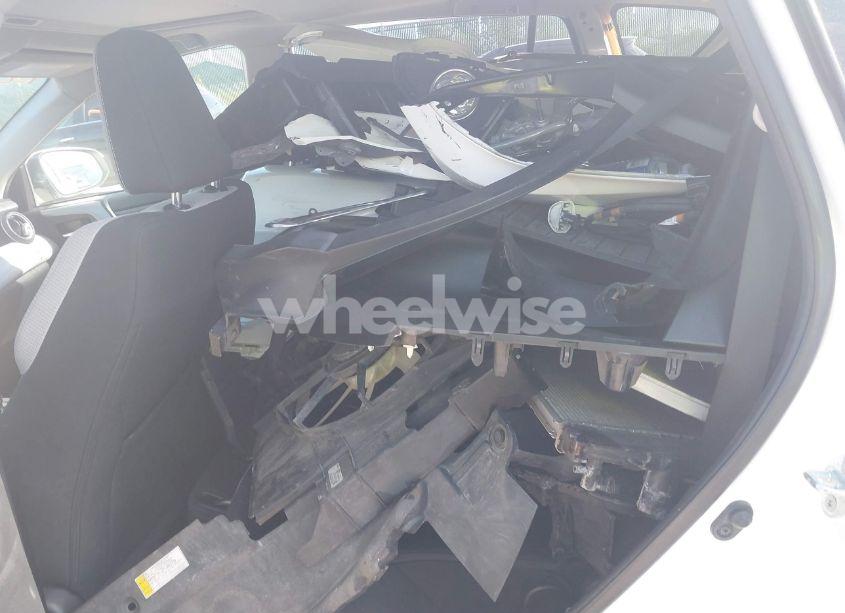 Photo 8 of 2016 Toyota Rav4 XLE (VIN 2T3RFREVXGW478477)