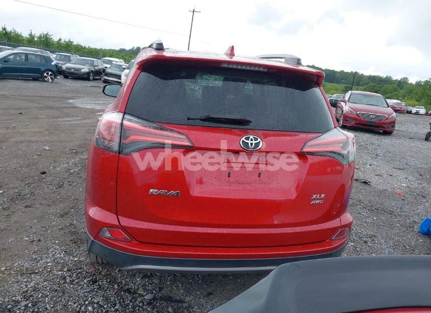 Photo 16 of 2017 Toyota Rav4 XLE (VIN 2T3RFREVXHW682505)