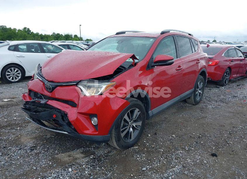 Photo 2 of 2017 Toyota Rav4 XLE (VIN 2T3RFREVXHW682505)