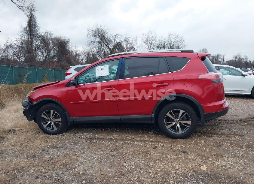 Photo 15 of 2017 Toyota Rav4 XLE (VIN 2T3RFREVXHW684612)