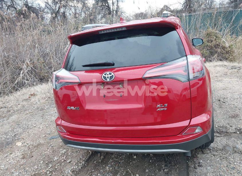 Photo 17 of 2017 Toyota Rav4 XLE (VIN 2T3RFREVXHW684612)