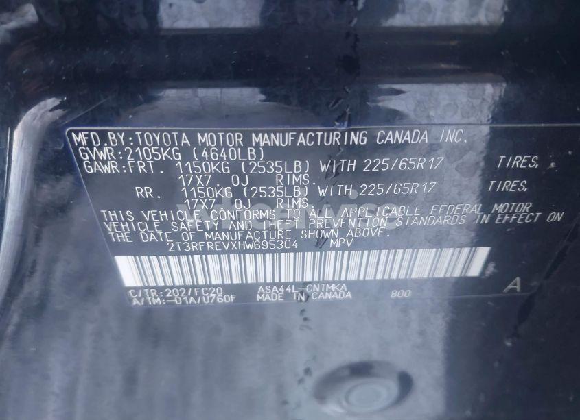 Photo 9 of 2017 Toyota Rav4 XLE (VIN 2T3RFREVXHW695304)