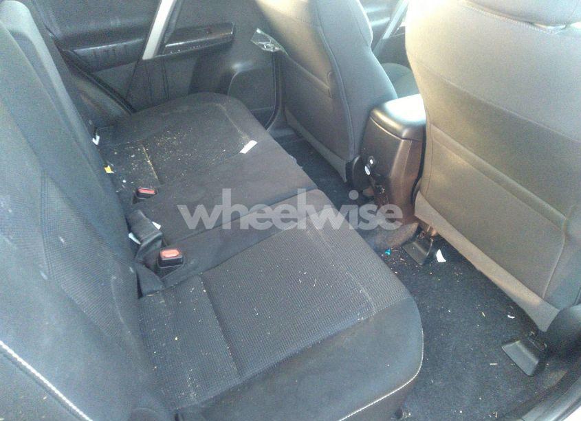 Photo 8 of 2018 Toyota Rav4 ADVENTURE/XLE (VIN 2T3RFREVXJW710728)