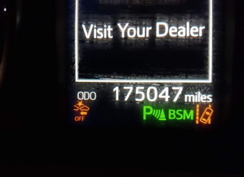 Photo 15 of 2018 Toyota Rav4 ADVENTURE/XLE (VIN 2T3RFREVXJW757063)