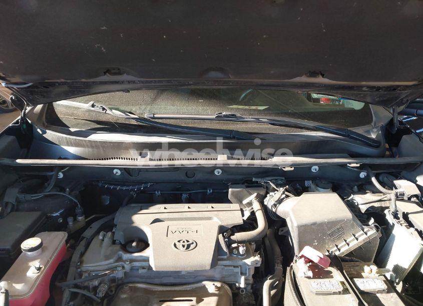 Photo 10 of 2018 Toyota Rav4 ADVENTURE/XLE (VIN 2T3RFREVXJW779144)