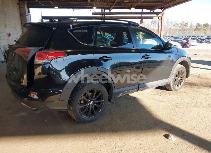 Photo 4 of 2018 Toyota Rav4 ADVENTURE/XLE (VIN 2T3RFREVXJW779144)