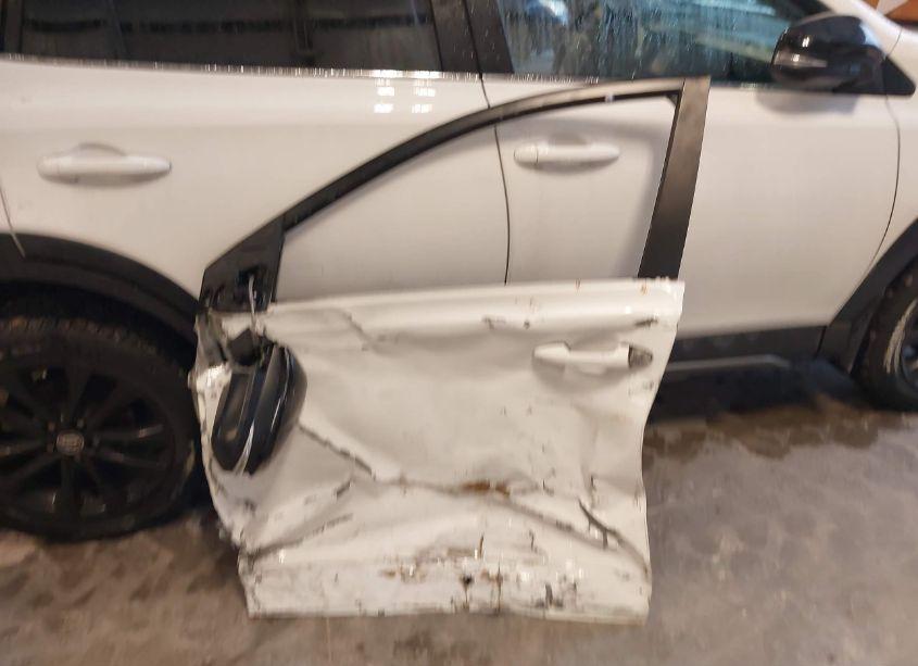 Photo 12 of 2018 Toyota Rav4 ADVENTURE/XLE (VIN 2T3RFREVXJW819514)