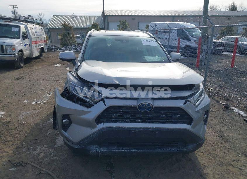 Photo 12 of 2020 Toyota Rav4 HYBRID XLE (VIN 2T3RWRFV0LW073690)