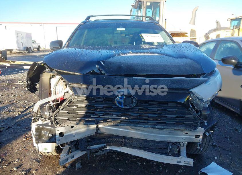 Photo 13 of 2021 Toyota Rav4 HYBRID XLE (VIN 2T3RWRFV0MW121531)