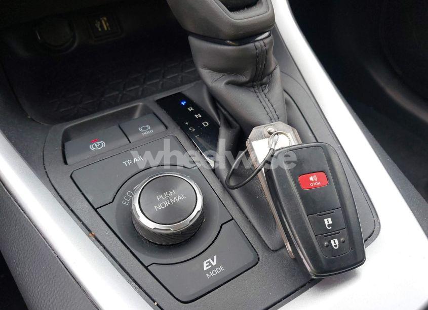 Photo 11 of 2024 Toyota Rav4 HYBRID XLE (VIN 2T3RWRFV0RW198374)