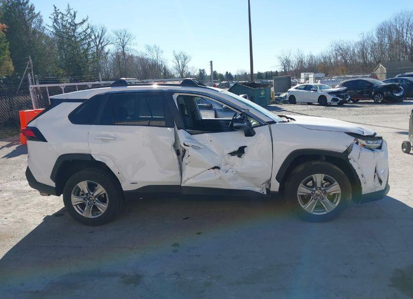 Photo 13 of 2024 Toyota Rav4 HYBRID XLE (VIN 2T3RWRFV0RW207056)
