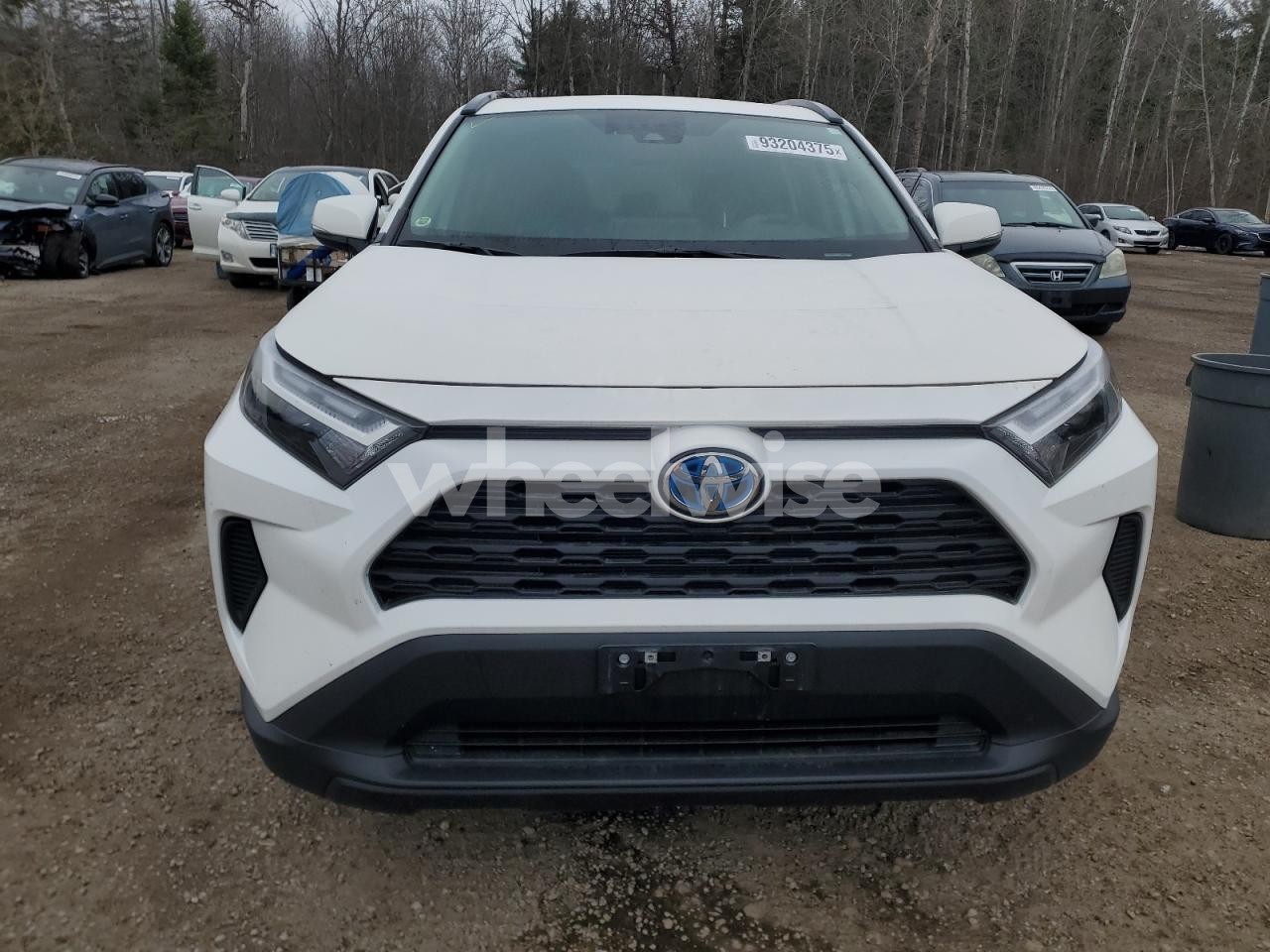 Photo 5 of 2024 TOYOTA RAV4 XLE (VIN 2T3RWRFV0RW250828)