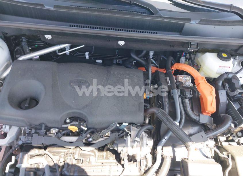 Photo 10 of 2025 Toyota Rav4 HYBRID XLE (VIN 2T3RWRFV0SW272575)