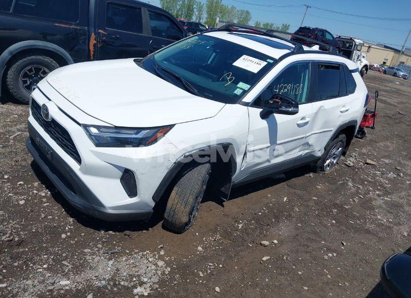 Photo 2 of 2025 Toyota Rav4 HYBRID XLE (VIN 2T3RWRFV0SW272575)