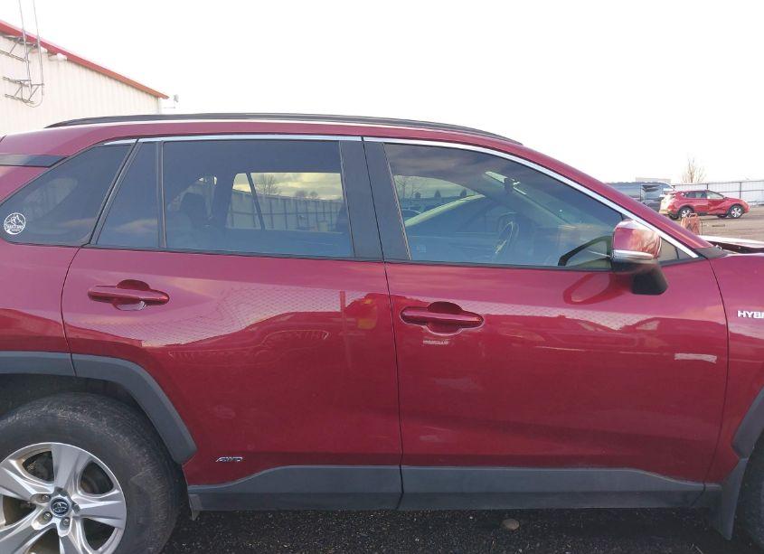 Photo 13 of 2019 Toyota Rav4 HYBRID XLE (VIN 2T3RWRFV1KW012119)