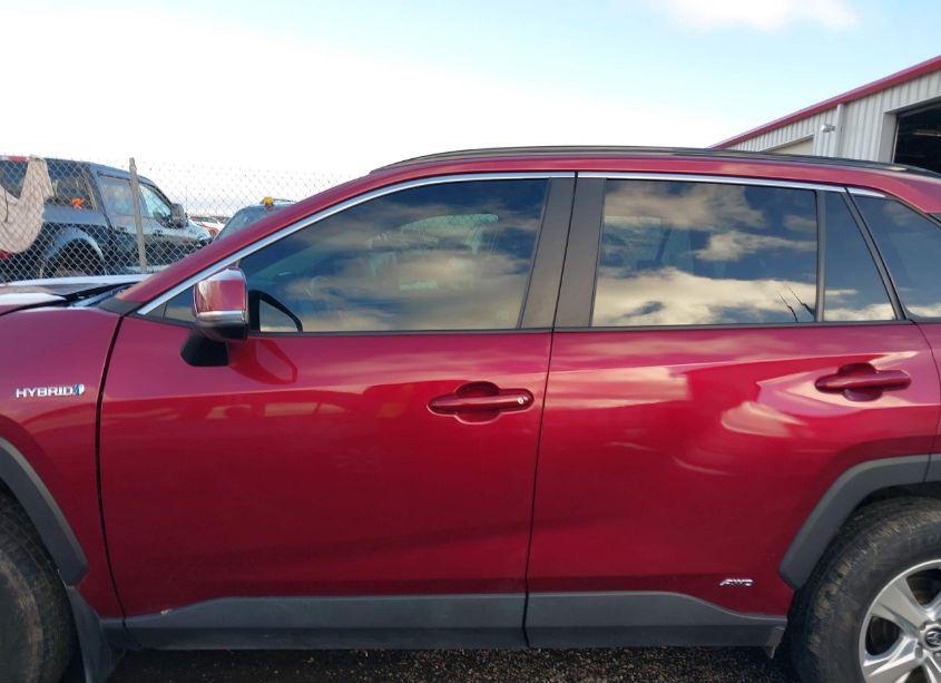 Photo 14 of 2019 Toyota Rav4 HYBRID XLE (VIN 2T3RWRFV1KW012119)