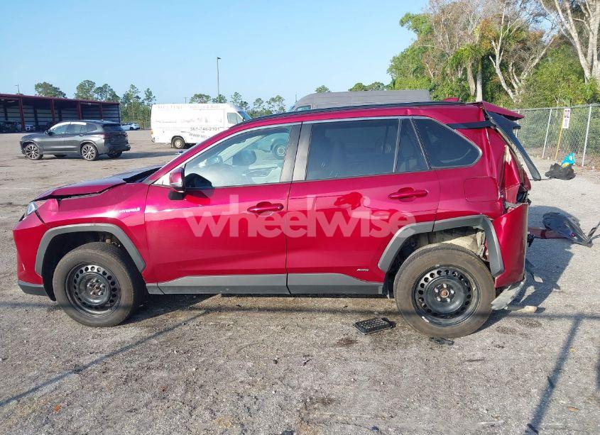 Photo 15 of 2020 Toyota Rav4 HYBRID XLE (VIN 2T3RWRFV1LW073648)