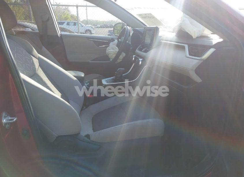 Photo 5 of 2020 Toyota Rav4 HYBRID XLE (VIN 2T3RWRFV1LW073648)