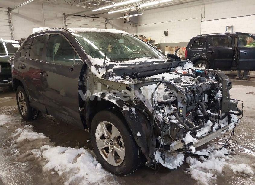 2020 Toyota Rav4 HYBRID XLE (VIN 2T3RWRFV1LW080177) main photo