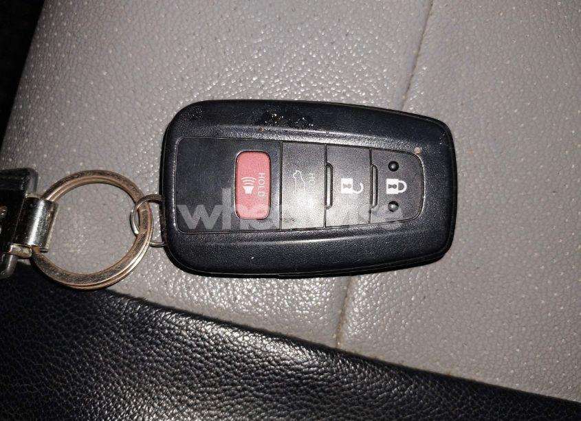 Photo 11 of 2020 Toyota Rav4 HYBRID XLE (VIN 2T3RWRFV1LW080177)