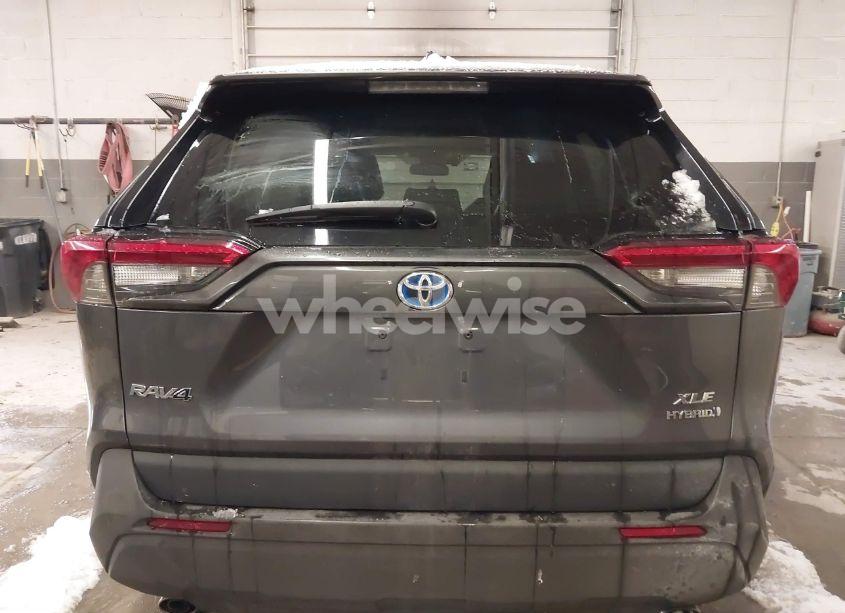 Photo 16 of 2020 Toyota Rav4 HYBRID XLE (VIN 2T3RWRFV1LW080177)