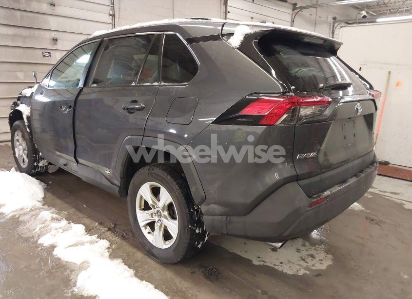 Photo 3 of 2020 Toyota Rav4 HYBRID XLE (VIN 2T3RWRFV1LW080177)