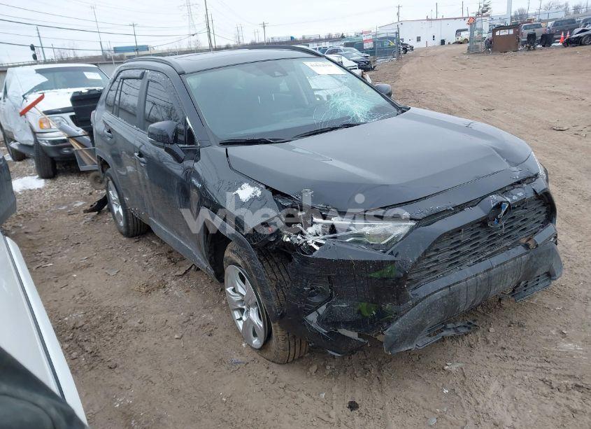 2021 Toyota Rav4 HYBRID XLE (VIN 2T3RWRFV1MW114474) main photo