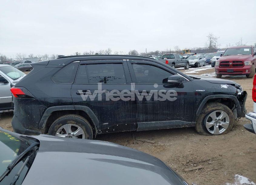 Photo 14 of 2021 Toyota Rav4 HYBRID XLE (VIN 2T3RWRFV1MW114474)