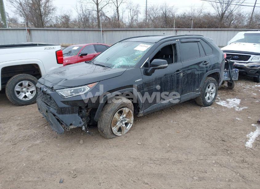 Photo 2 of 2021 Toyota Rav4 HYBRID XLE (VIN 2T3RWRFV1MW114474)