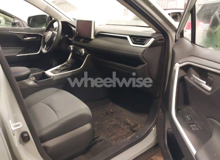 Photo 5 of 2023 Toyota Rav4 HYBRID XLE (VIN 2T3RWRFV1PW184237)