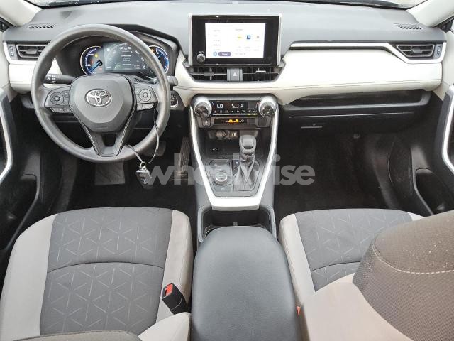 Photo 9 of 2024 TOYOTA RAV4 XLE (VIN 2T3RWRFV1RW217613)
