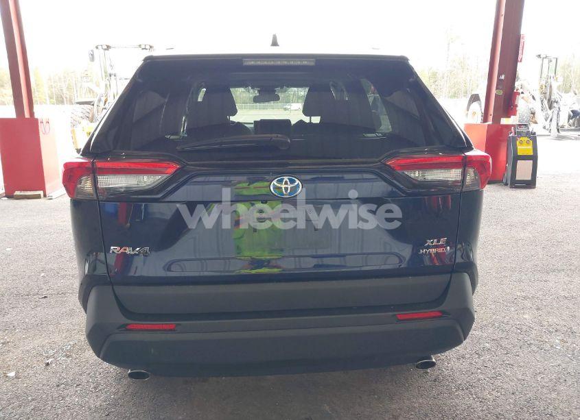 Photo 16 of 2024 Toyota Rav4 HYBRID XLE (VIN 2T3RWRFV1RW248876)