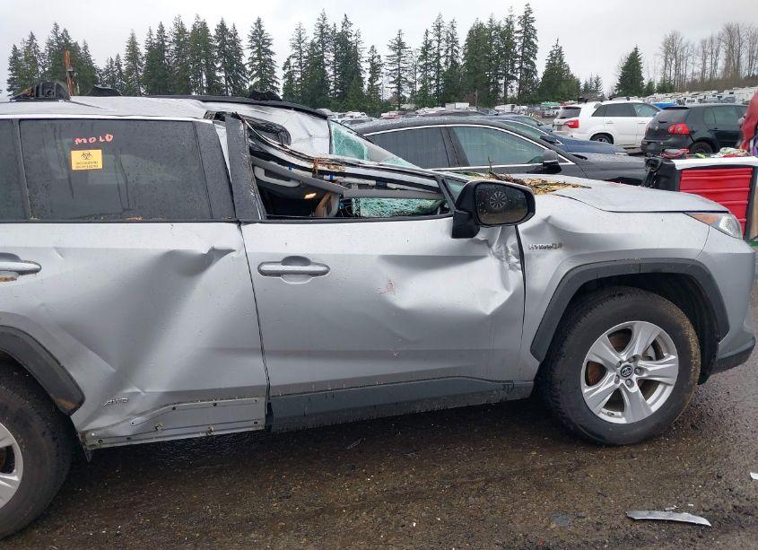 Photo 13 of 2019 Toyota Rav4 HYBRID XLE (VIN 2T3RWRFV2KW045081)