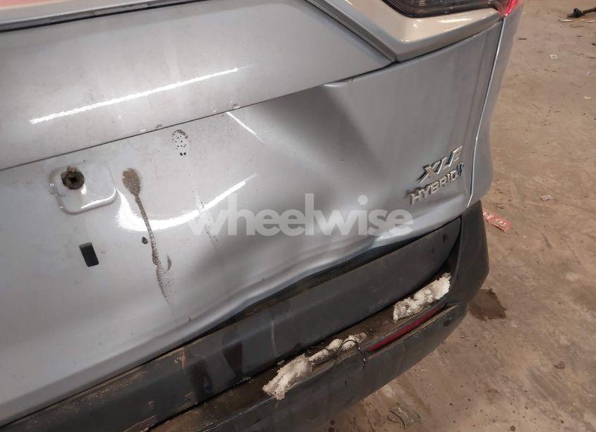 Photo 5 of 2020 Toyota Rav4 HYBRID XLE (VIN 2T3RWRFV2LW050105)