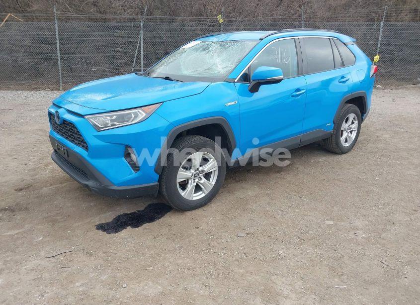 Photo 2 of 2020 Toyota Rav4 HYBRID XLE (VIN 2T3RWRFV2LW077305)
