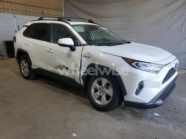 Photo 11 of 2021 TOYOTA RAV4 XLE (VIN 2T3RWRFV2MW112779)