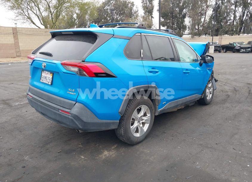 Photo 4 of 2019 Toyota Rav4 HYBRID XLE (VIN 2T3RWRFV3KW012400)