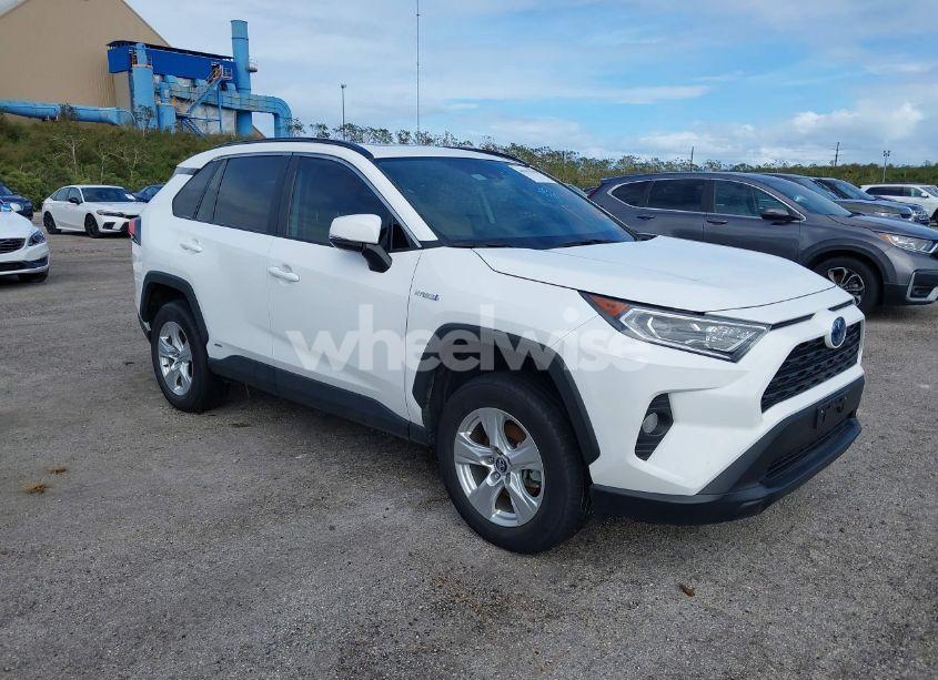 2020 Toyota Rav4 HYBRID XLE (VIN 2T3RWRFV3LW064563) main photo