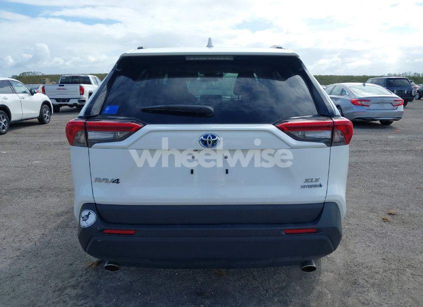 Photo 16 of 2020 Toyota Rav4 HYBRID XLE (VIN 2T3RWRFV3LW064563)