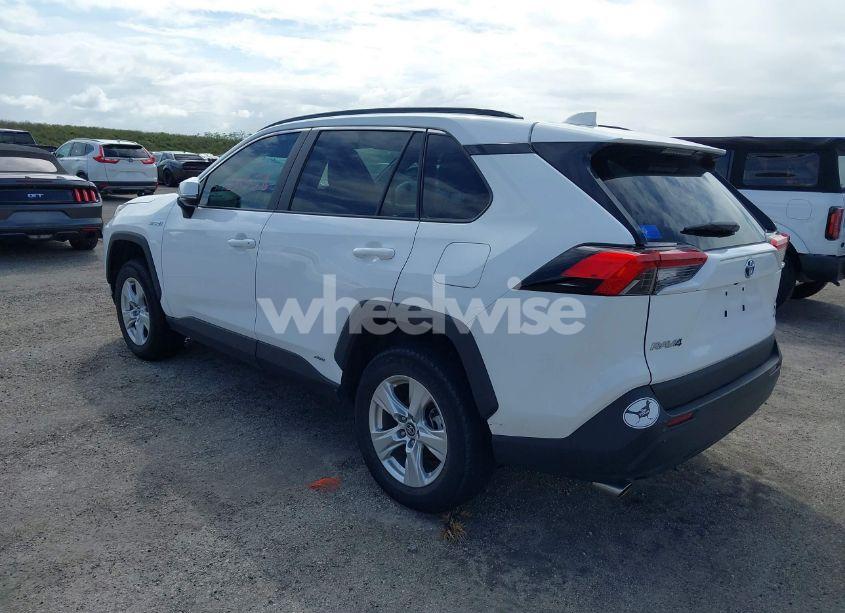 Photo 3 of 2020 Toyota Rav4 HYBRID XLE (VIN 2T3RWRFV3LW064563)