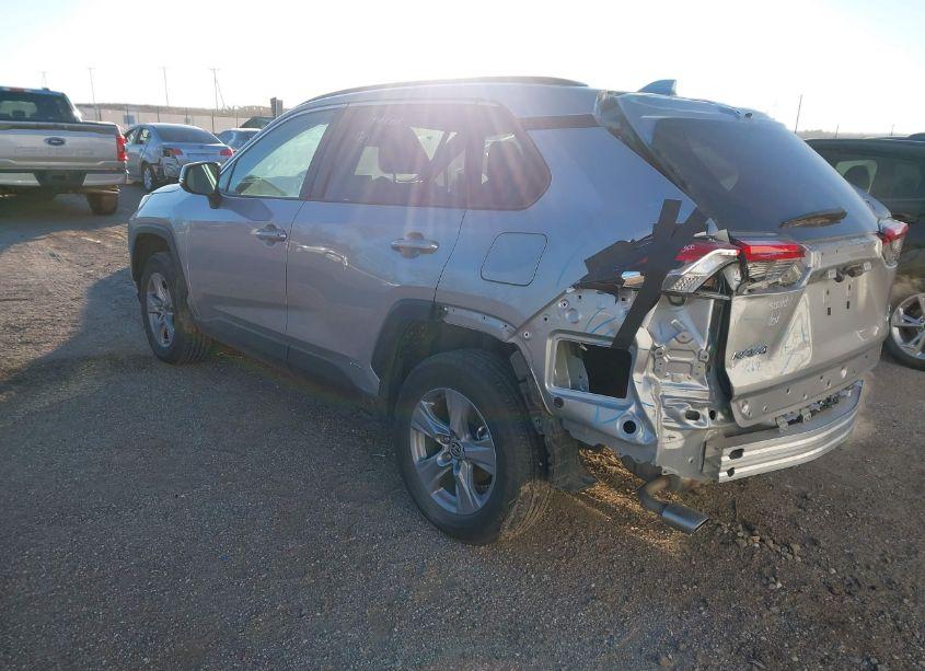 Photo 3 of 2024 Toyota Rav4 HYBRID XLE (VIN 2T3RWRFV3RW200862)