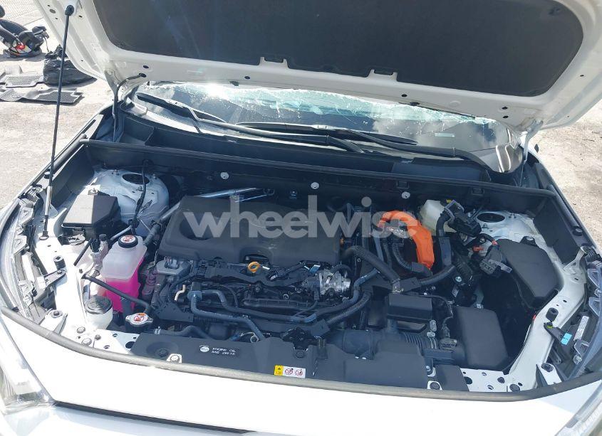 Photo 10 of 2024 Toyota Rav4 HYBRID XLE (VIN 2T3RWRFV3RW250435)