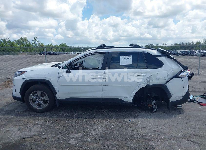 Photo 15 of 2024 Toyota Rav4 HYBRID XLE (VIN 2T3RWRFV3RW250435)