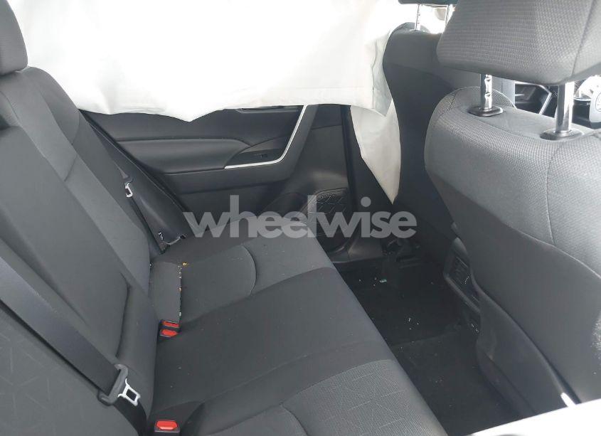 Photo 8 of 2024 Toyota Rav4 HYBRID XLE (VIN 2T3RWRFV3RW250435)